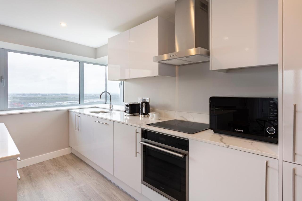 Metro Apartments Dublin Airport Buitenkant foto